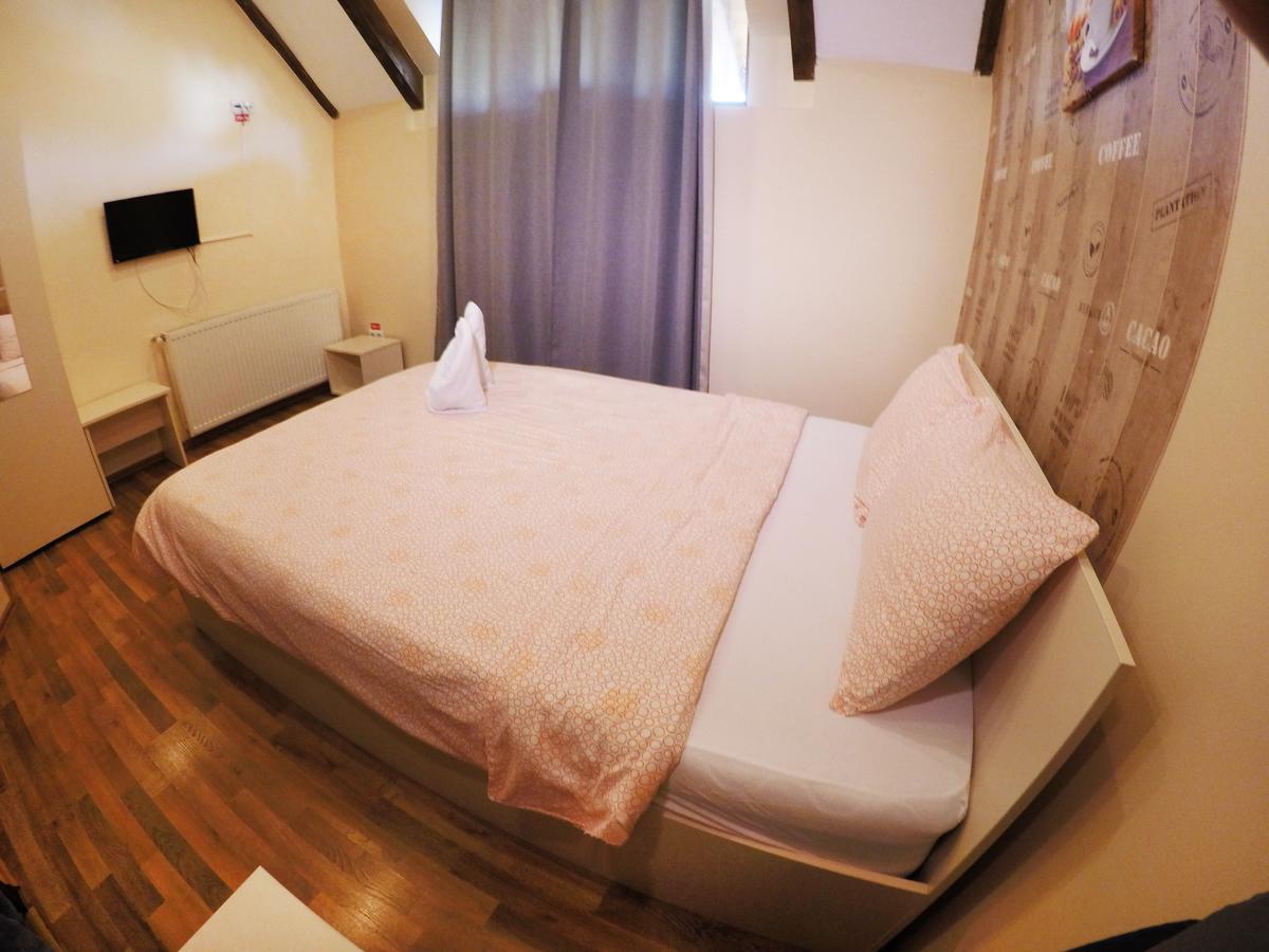 Bonsejour Hotel Braşov Esterno foto