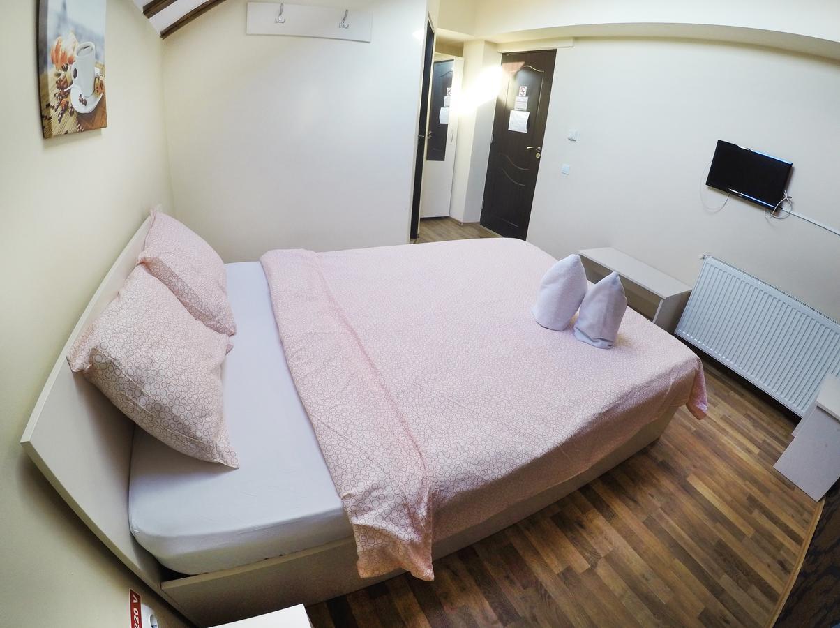 Bonsejour Hotel Braşov Esterno foto
