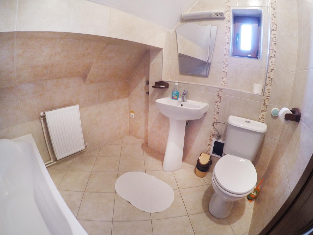 Bonsejour Hotel Braşov Esterno foto