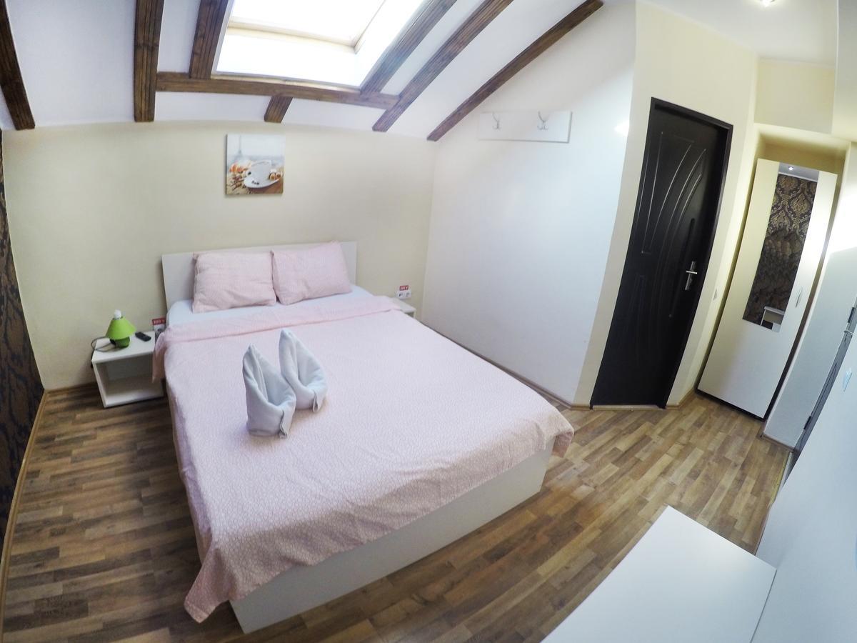 Bonsejour Hotel Braşov Esterno foto